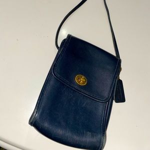 Coach vintage crossbody purse